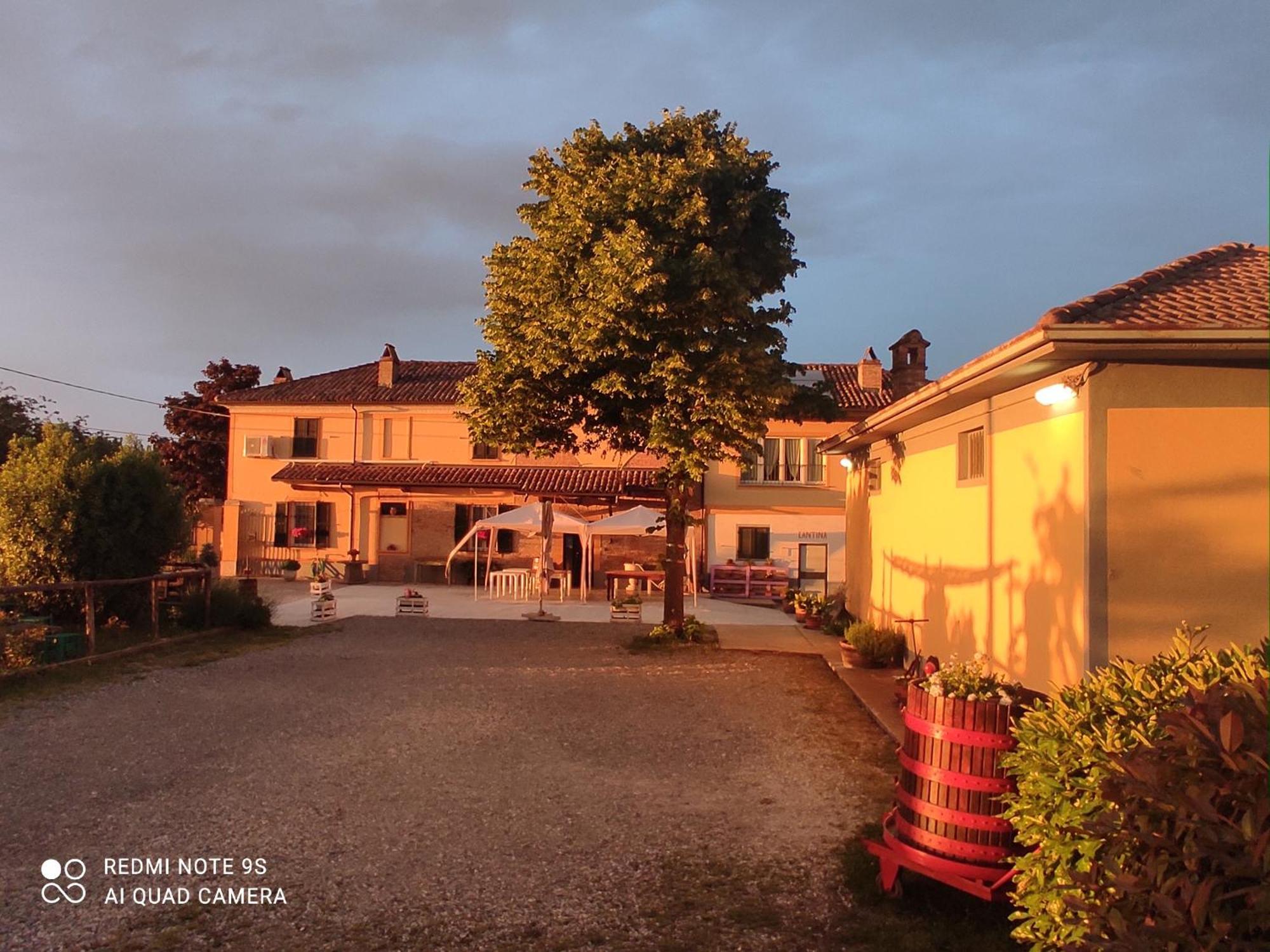 Cascina Angelina Villa Casteggio Kültér fotó